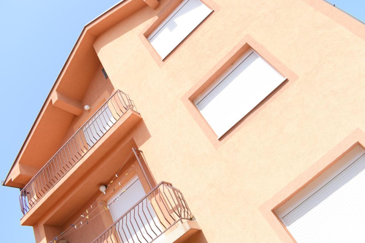 Apartments Holiday Βράνιε Εξωτερικό φωτογραφία