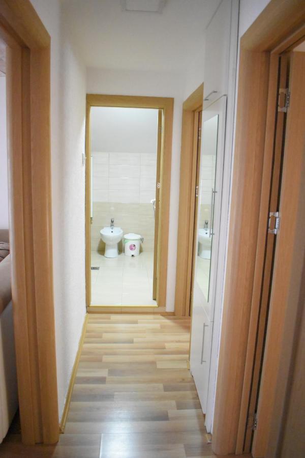 Apartments Holiday Βράνιε Εξωτερικό φωτογραφία