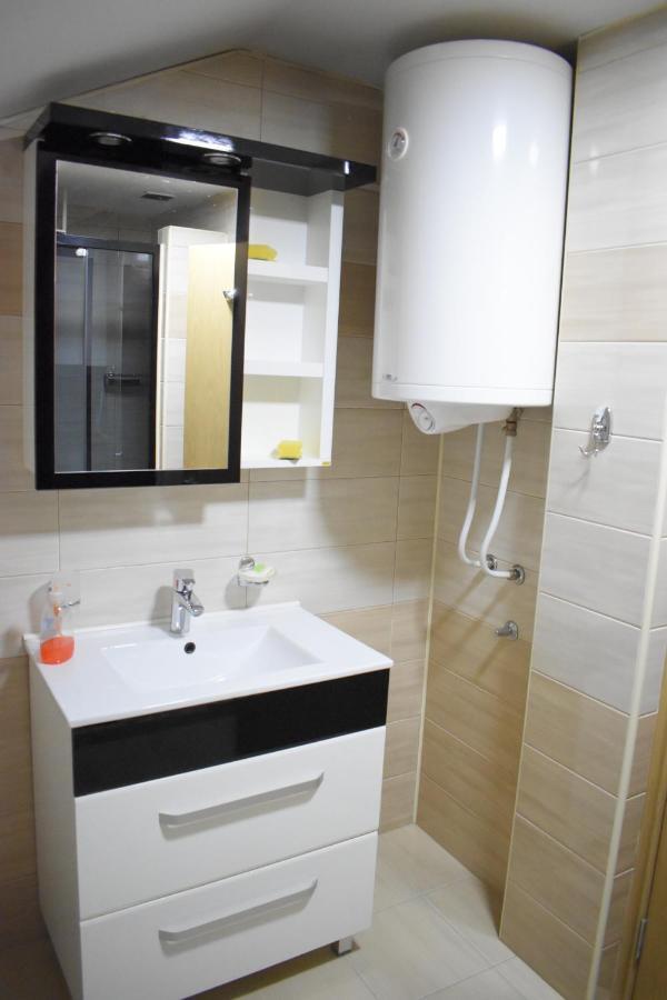 Apartments Holiday Βράνιε Εξωτερικό φωτογραφία