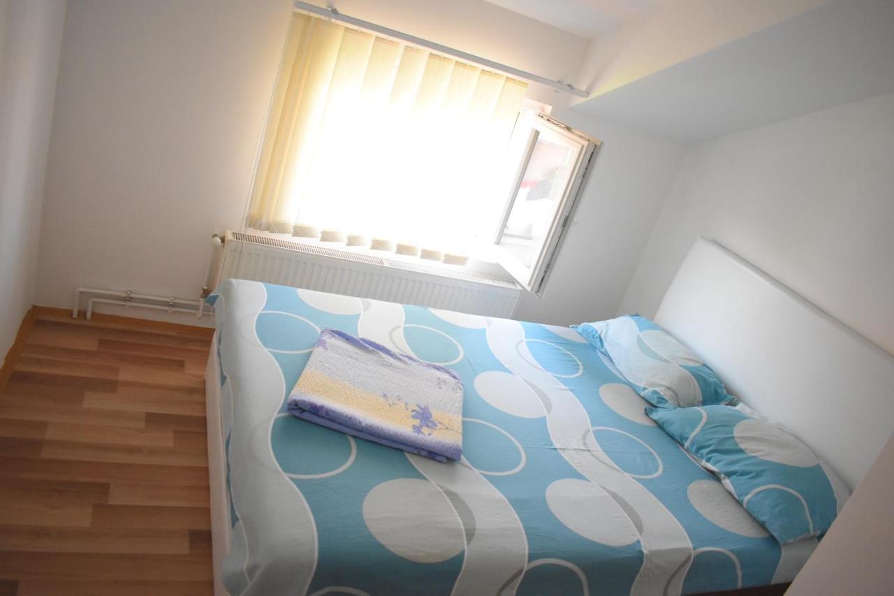 Apartments Holiday Βράνιε Εξωτερικό φωτογραφία