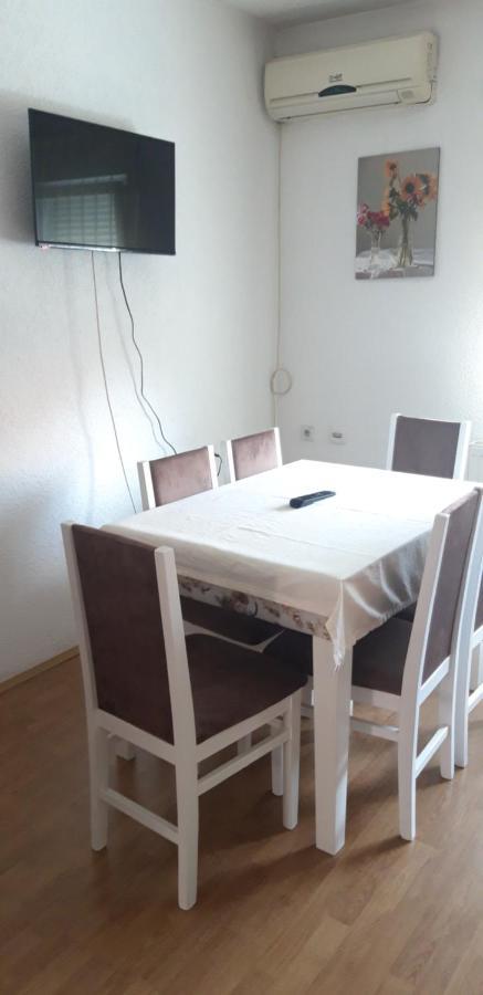 Apartments Holiday Βράνιε Εξωτερικό φωτογραφία