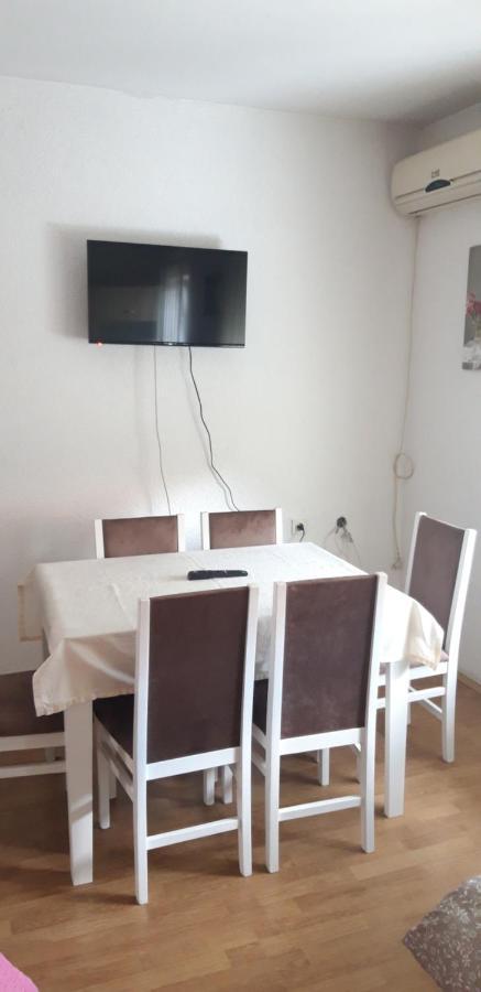 Apartments Holiday Βράνιε Εξωτερικό φωτογραφία