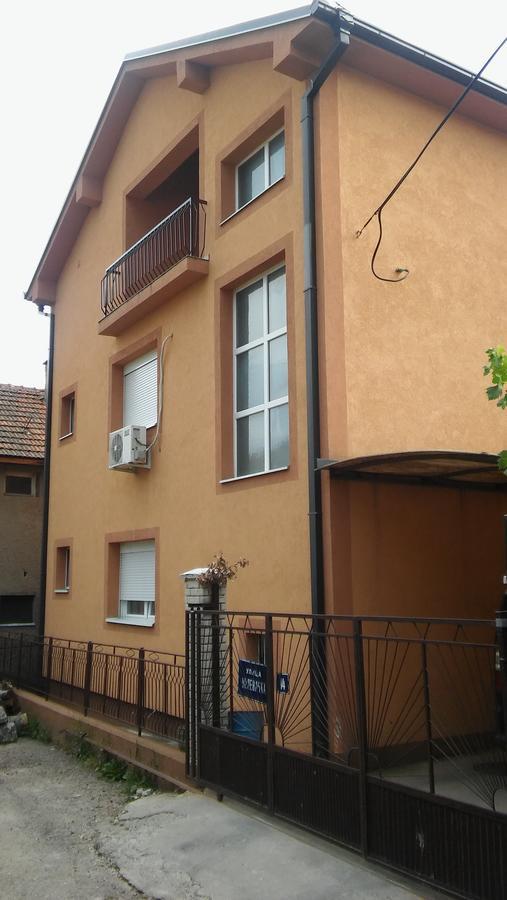 Apartments Holiday Βράνιε Εξωτερικό φωτογραφία