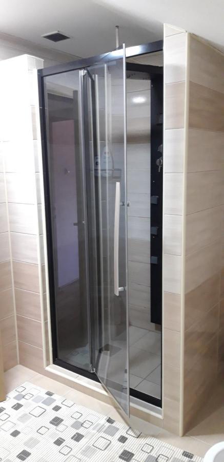 Apartments Holiday Βράνιε Εξωτερικό φωτογραφία