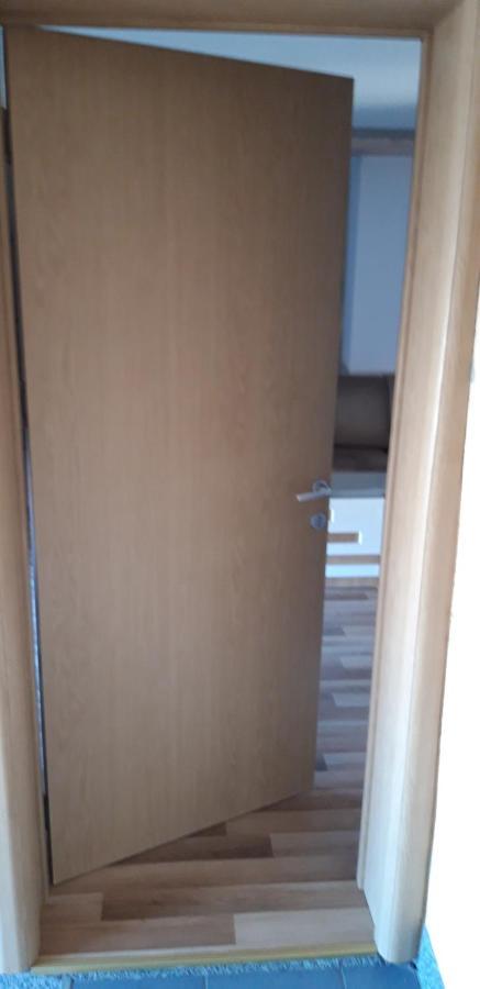 Apartments Holiday Βράνιε Εξωτερικό φωτογραφία